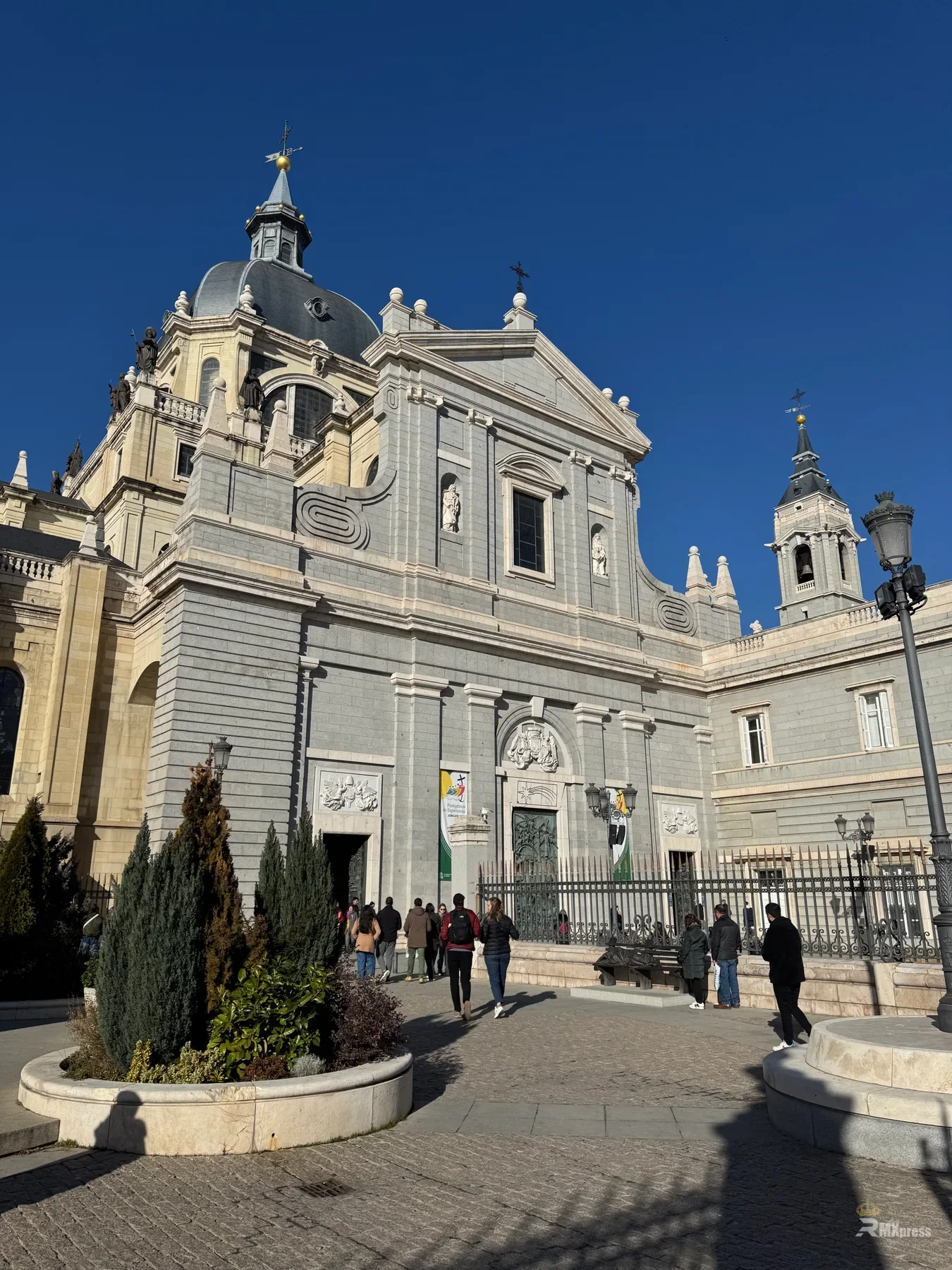 Almudena-Kathedrale in Madrid